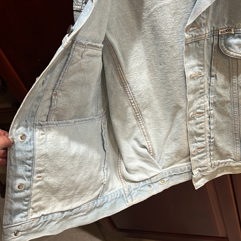 Guess jean jacket - Picture 8 of 16